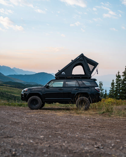 Wasatch Lite Aluminum Hardshell Rooftop Tent